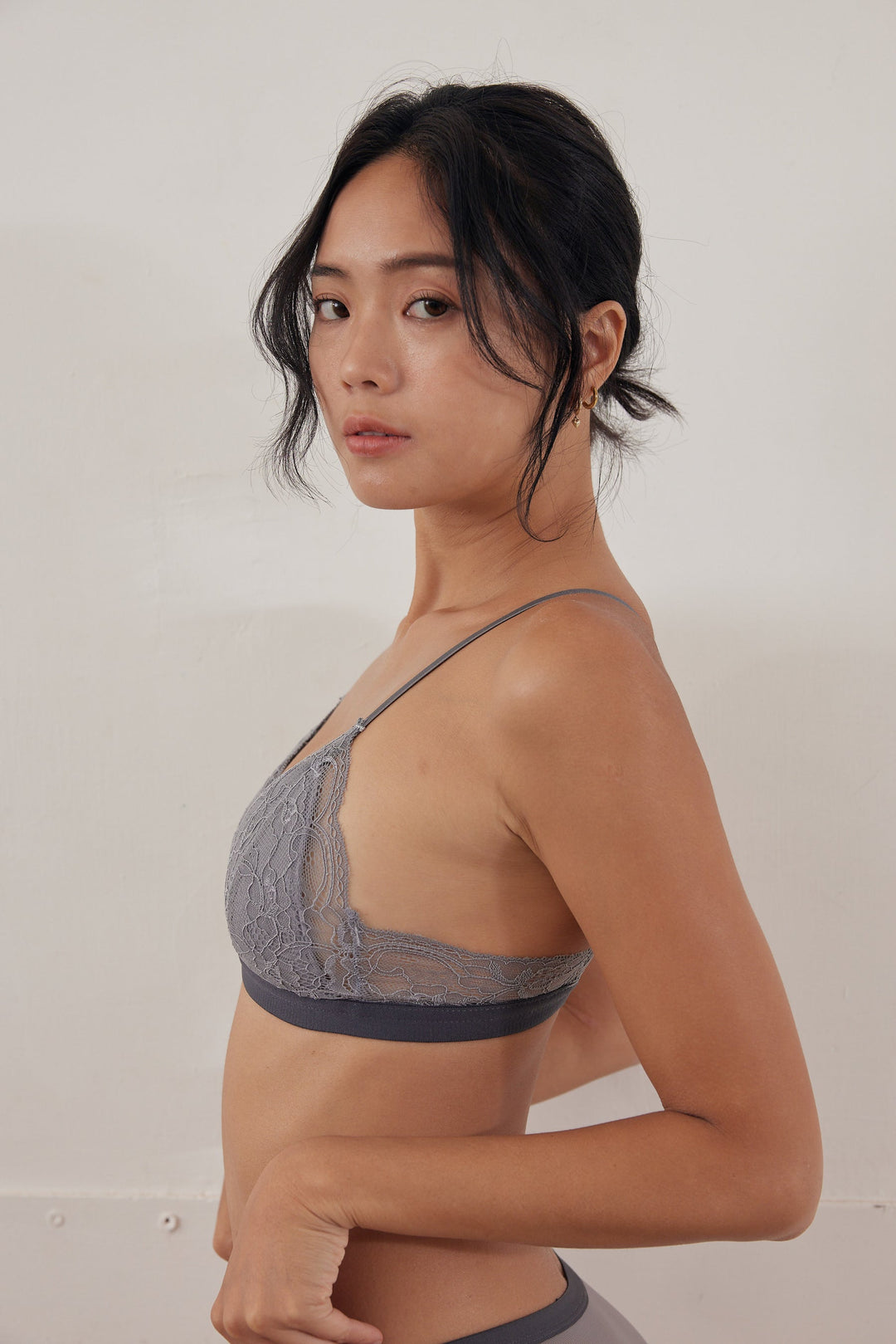 バイカラーレースブラレット 上下セット｜ブルー