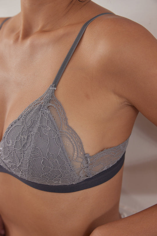 バイカラーレースブラレット 上下セット｜ブルー