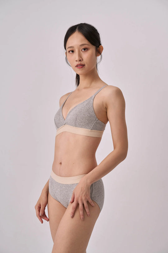 V字バイカラートライアングルブラ 上下セット｜グレイ