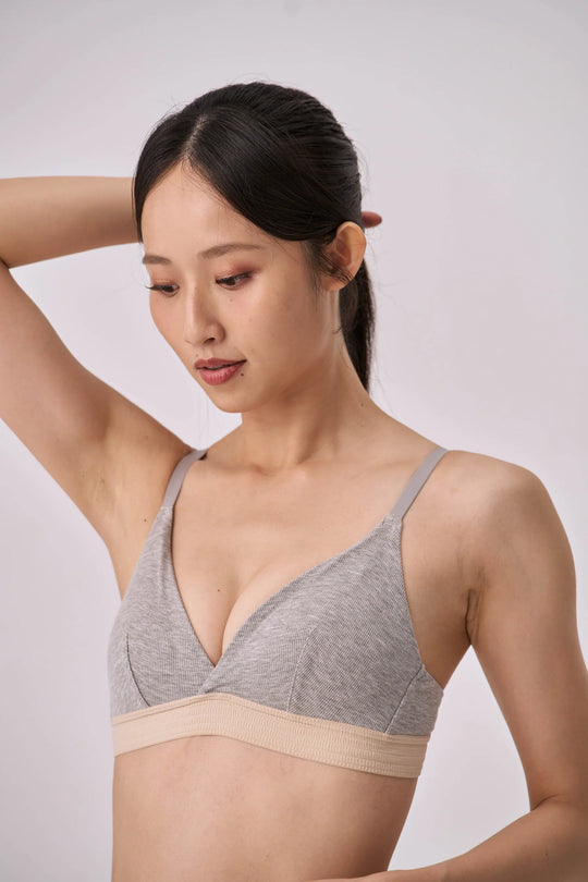 V字バイカラートライアングルブラ 上下セット｜グレイ