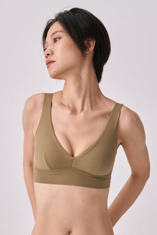 柔韌・マットグロウフィットリフトブラ｜オリーブグリーン